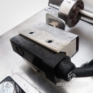 Mesin Meat Mixer : Safety Switch
